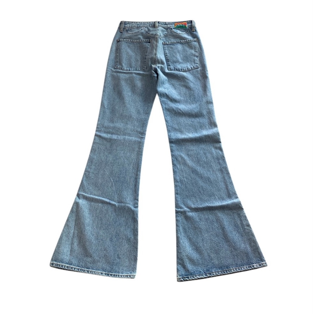Daily Blue Denim by AG Adriano Goldschmied Skye flared leg jeans.  Size 27. NWT
